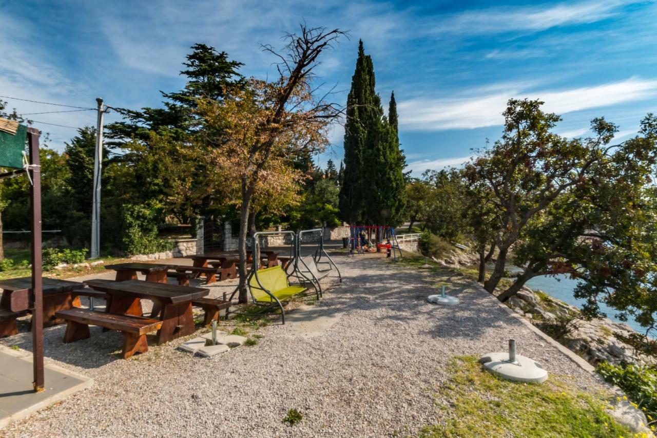 Apartmani "Ostro" Crikvenica Kraljevica Esterno foto